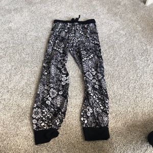 Floral print pants